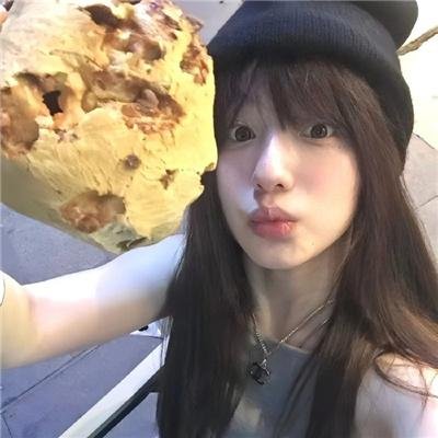 出狱后，她被墨少宠上天